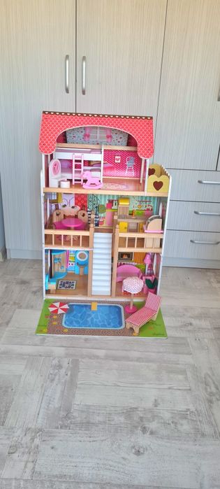 Casă de papuși din lemn cu led 90×60×30 cm