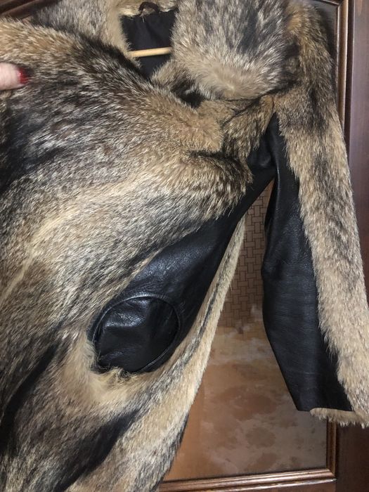 Vand haina de blana naturala