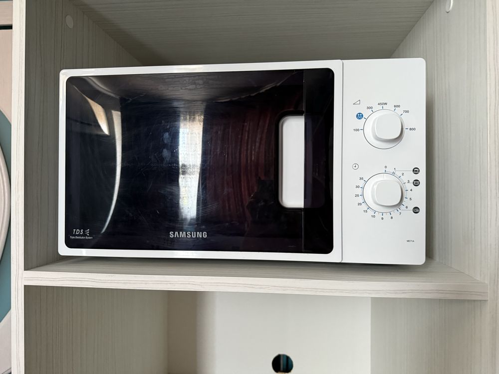 Микровълнова фурна Samsung
