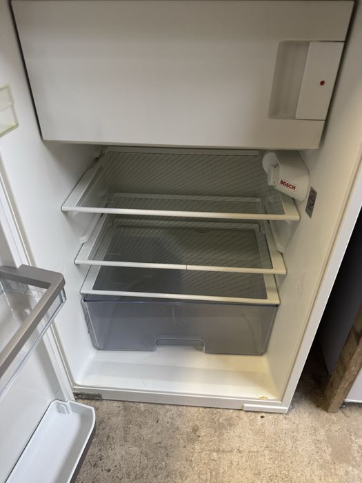 Хладилник вграждане  A++Germany Гаранция