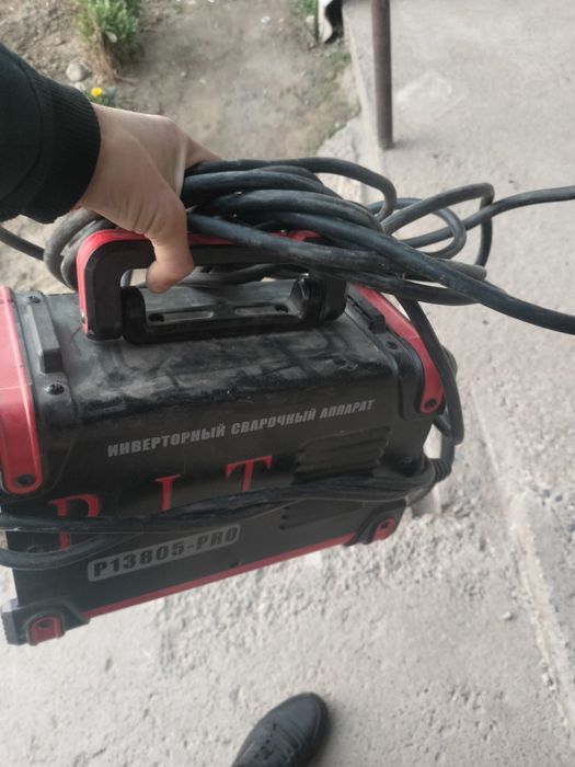 Продам сварочный аппарат PIT 13805-PRO