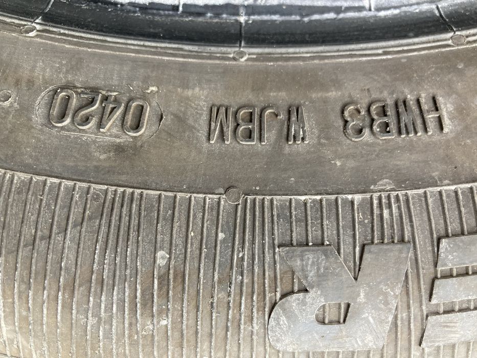 Лятни гуми 215-55-16