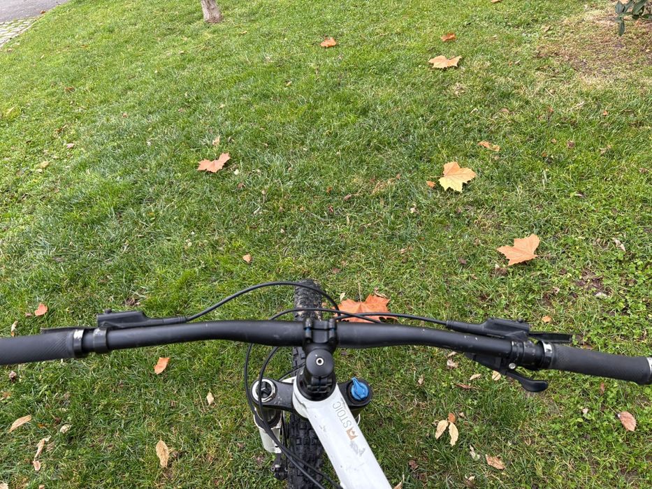 Vand bicicleta canyon stoic 2 in stare perfecta de functionare