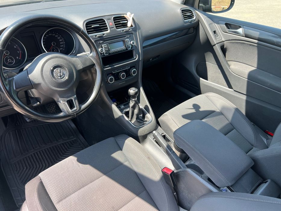 Volkswagen Golf 6, 1.4 MPI + instalatie GPL, Euro 5, clima, km putini