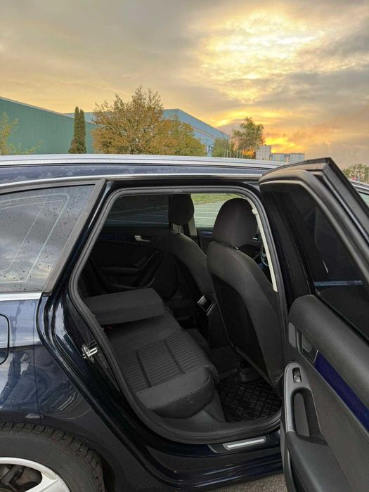 Vand Audi A4 B8 Avant 2010