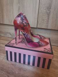 Дамски елегантни обувки на висок ток в розово