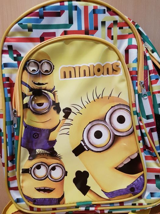 Ghiozdan nou Minnions