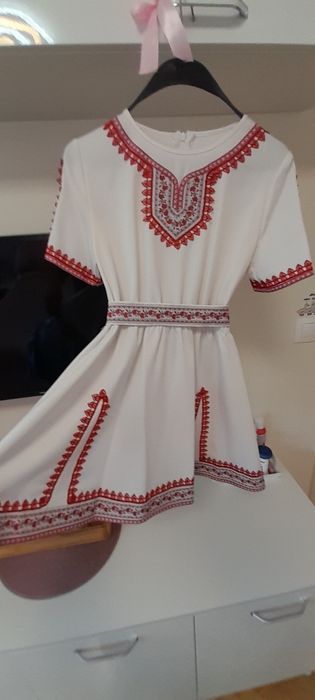 Народна носия шитапо поръчка. За 6 годишна госпожица.