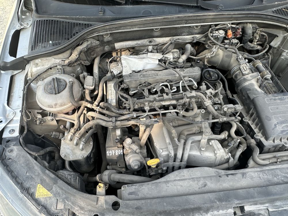 Двигател 1.6tdi-105k CLH - Шкода,Сеат,Фолксваген!!!