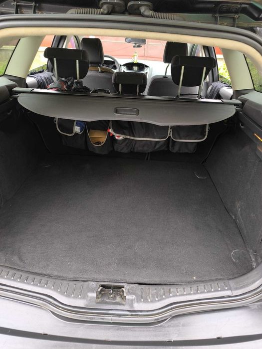 Ford Focus 1.6 TDCi – 115 CP, 2011 – Negru metalizat (Trend)