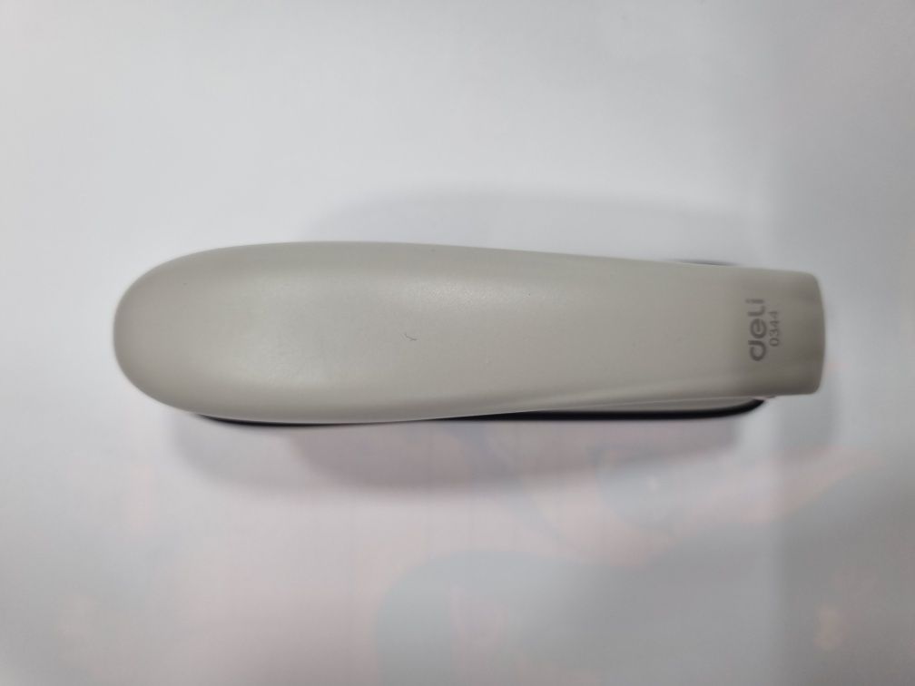 Stapler 0344  deli optom