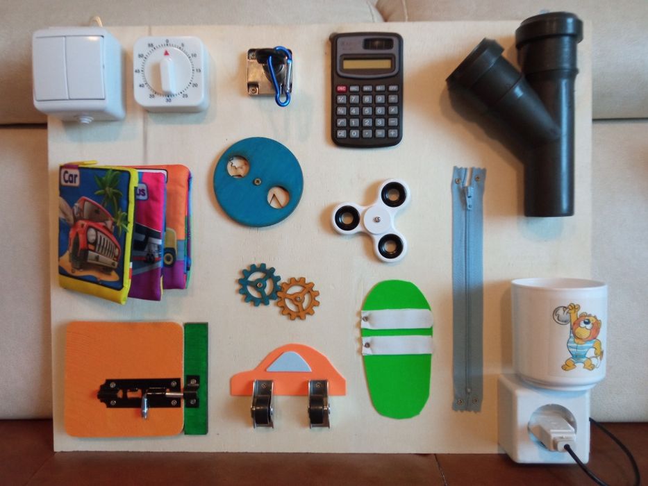 Налична Занимателна дъска бизиборд busyboard