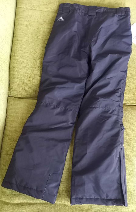 Детски зимен панталон.