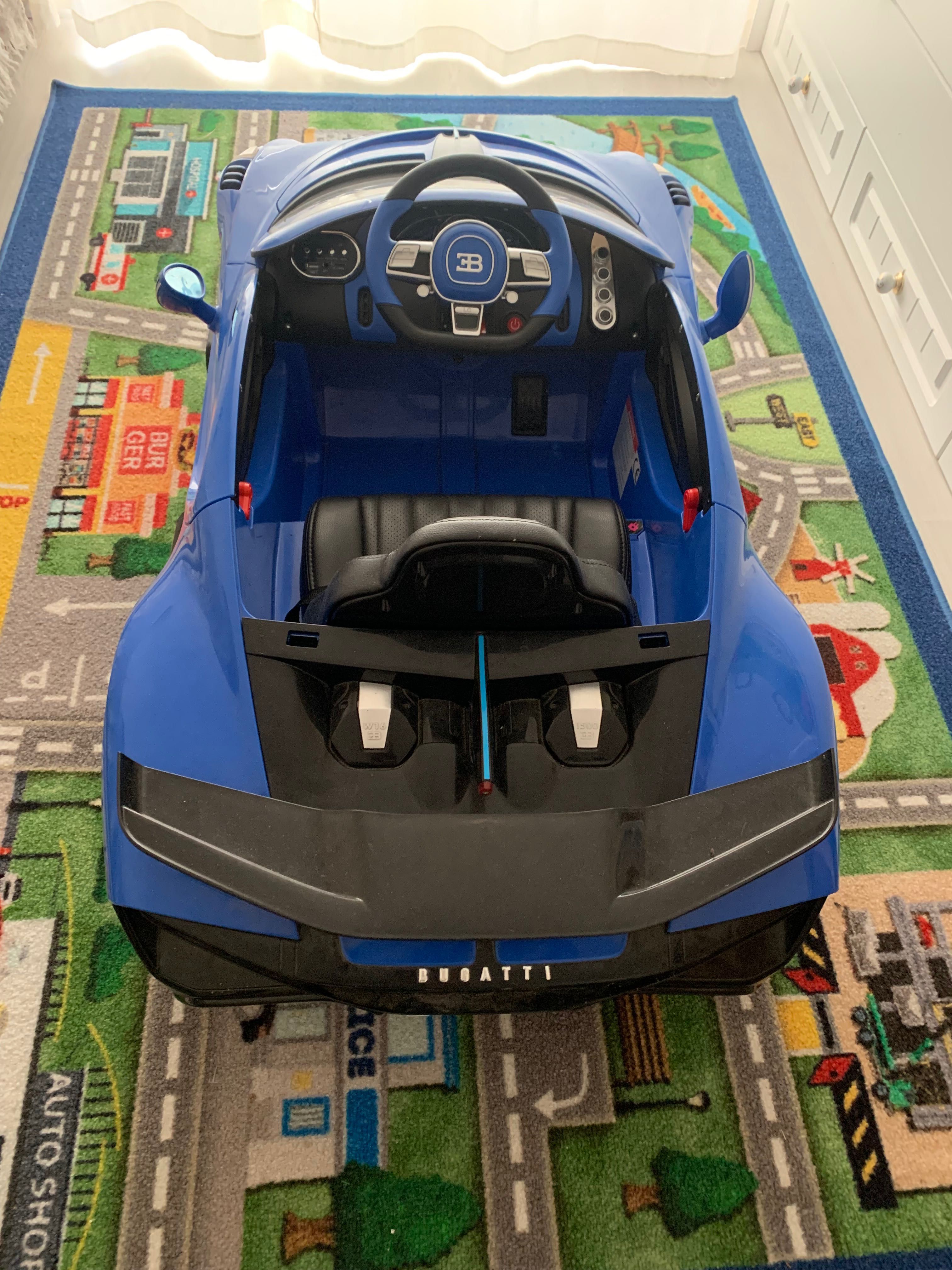 Детска електрическа кола Bugatti Divo