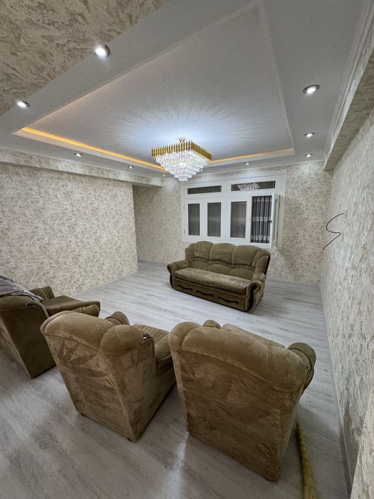 Самарқанд шаҳрида квартира сотилади