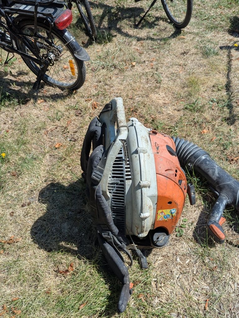 Продавам духалка STIHL BR 600