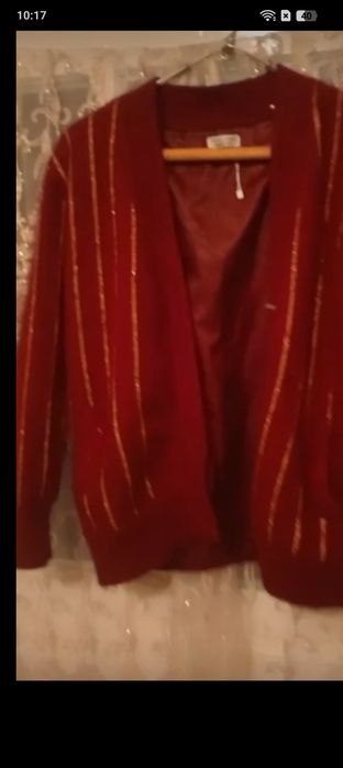 Vând bluze angora noi