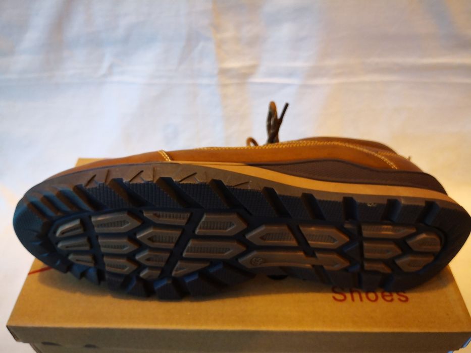 Pantofi piele lucioasă