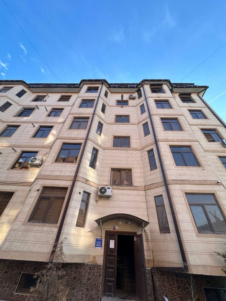Продается 3 ком. Квартира на 1 этаже площадью 62 кв.м по ул. Титова
