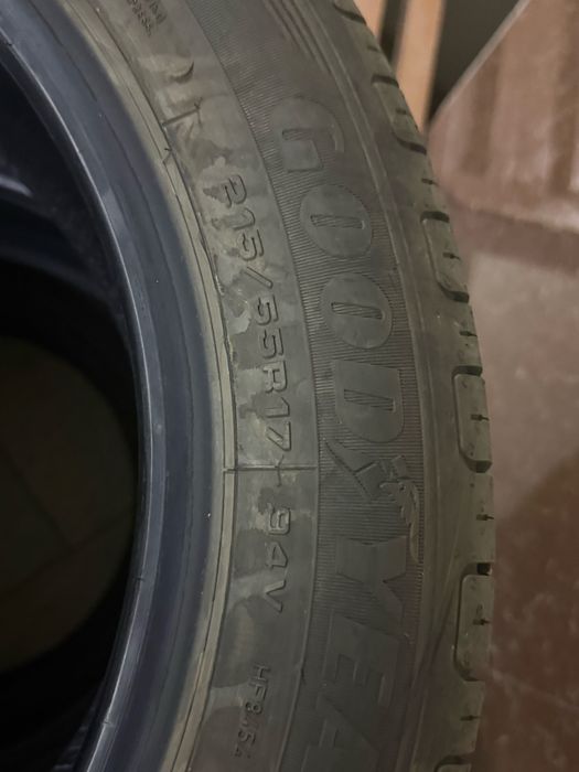 Good year baloni 1000 km yurgan Treckerdan yechilgan 4 ta