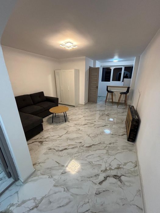 Garsoniera de inchiriat