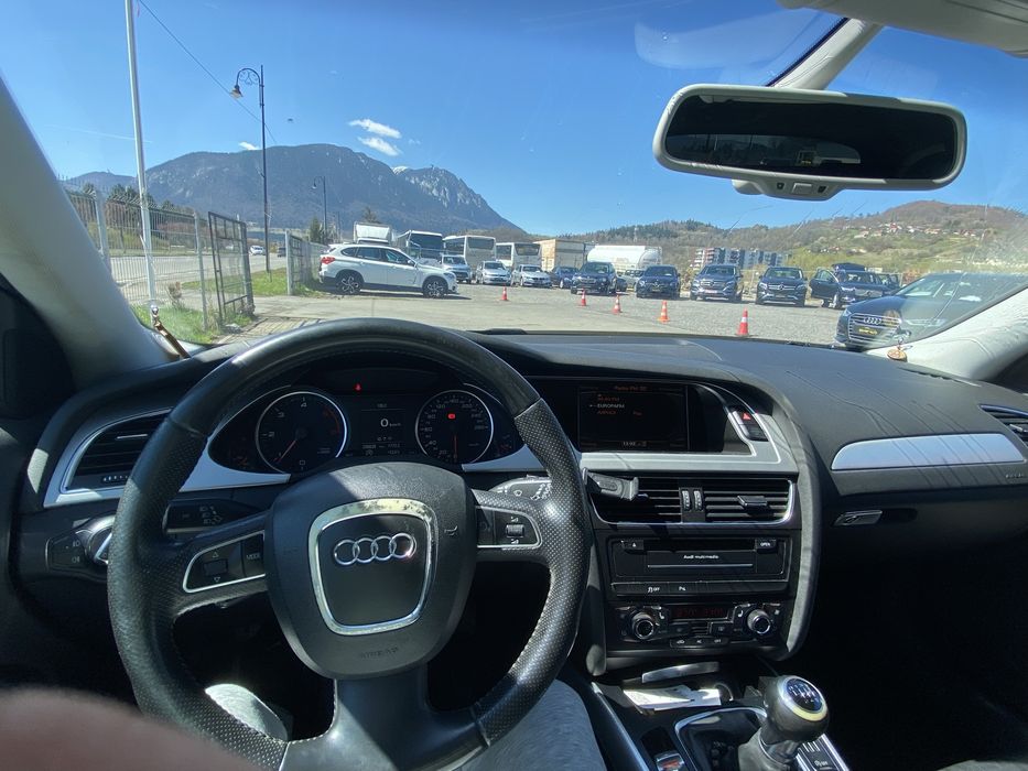 Audi A4 B8  2011 , 2.0 170 cp
