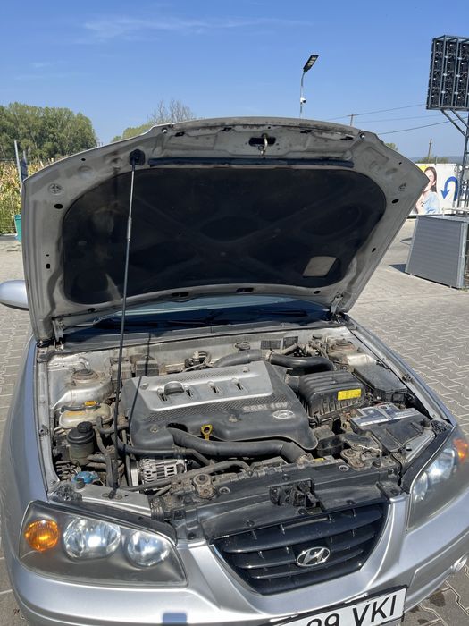 Hyundai Elantra 2004