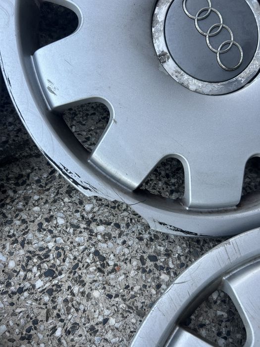 Тасове Ауди за 15" джанти