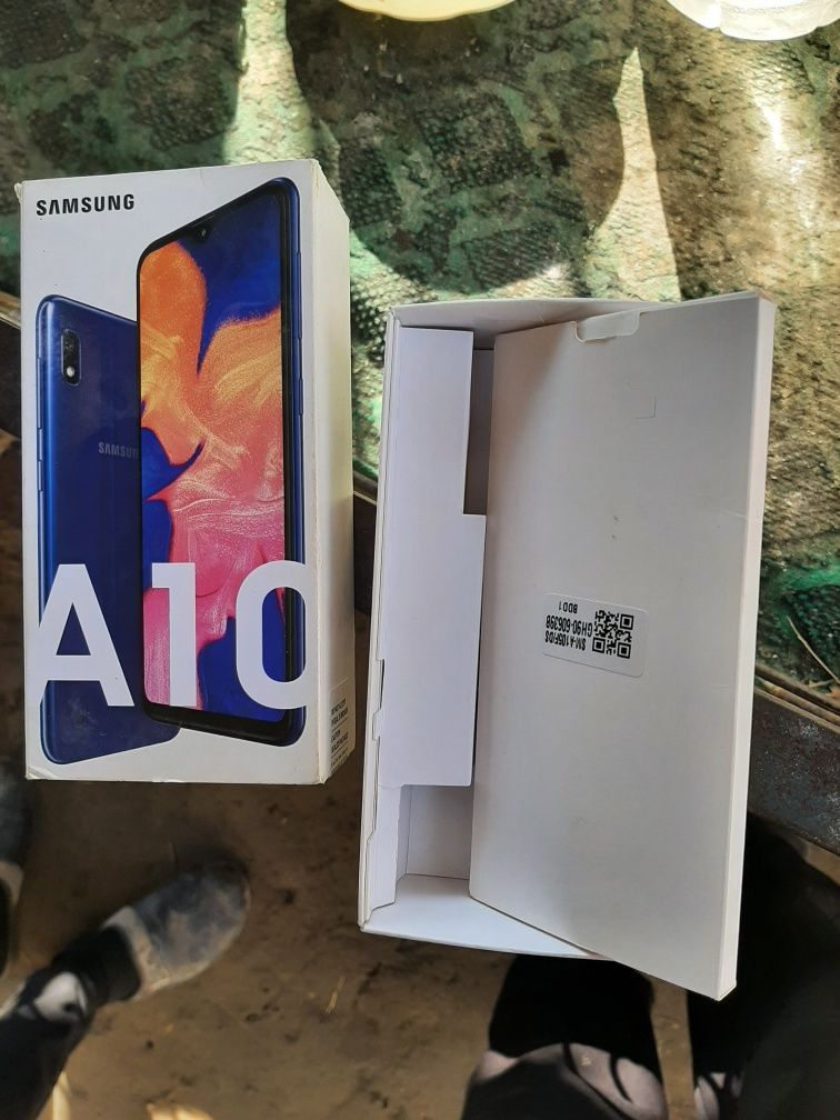 Samsung A10 sotiladi