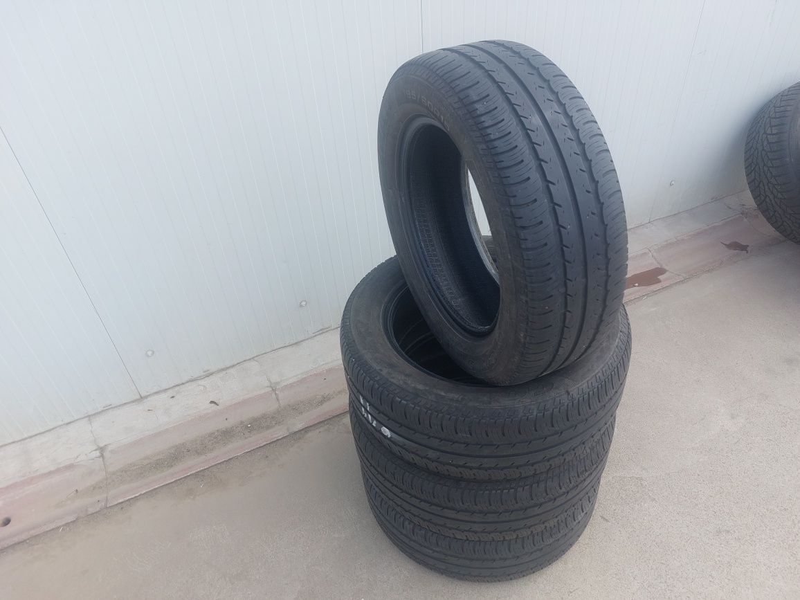 100 lei bucata! Set anvelope vara 195 60 15 Goodyear