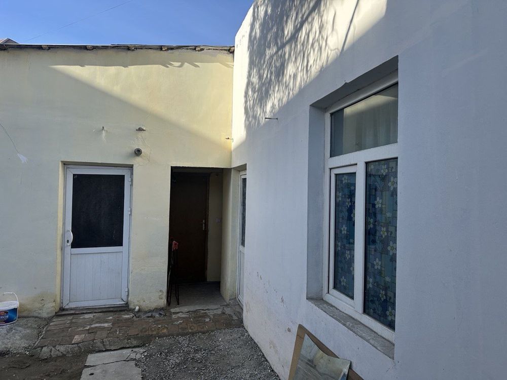 Arenda Kvartira Hovli 1 xona beriladi