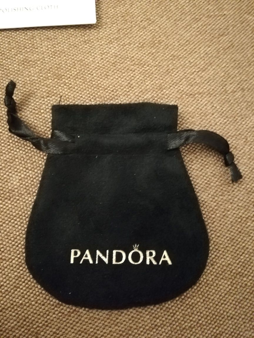 Cutii Pandora, pungi cadou Pandora