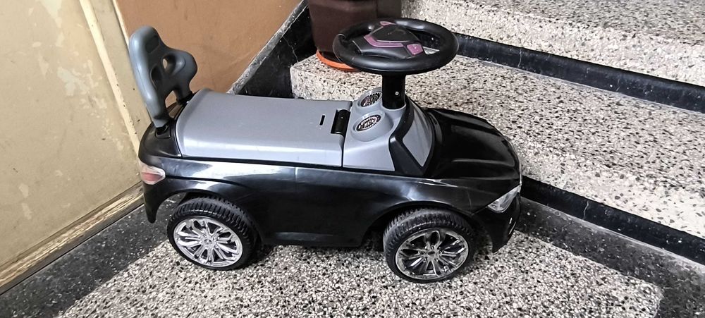 Кола за яздене Chipolino Спийд Черна