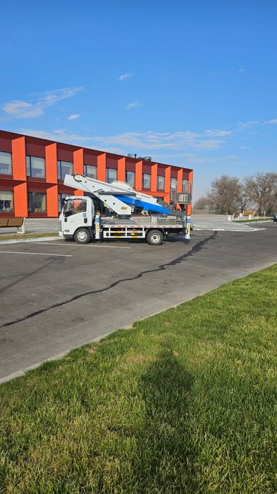 Услуга автовышки isuzu новая