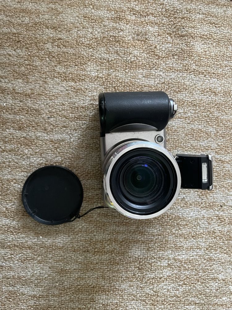 Фотоапарат Olympus sp-600uz