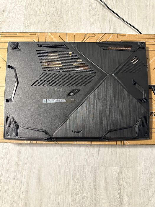 Laptop Gaming MSI Thin , RTX 4060 , I5 , Nou , Garantie 12 luni