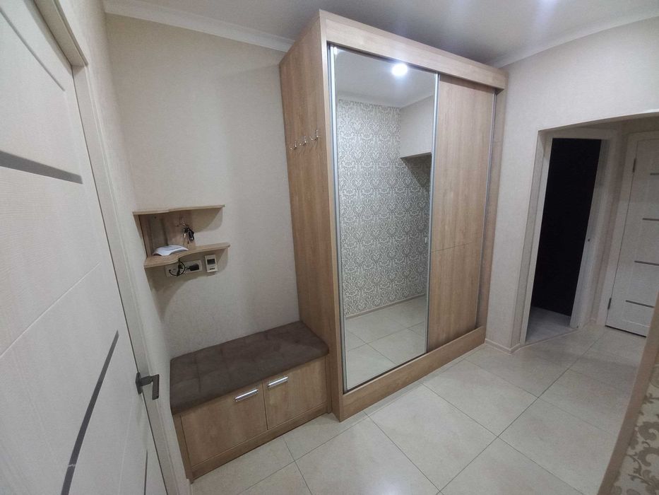 Сдам евро квартиру на Ойбек Шевченко