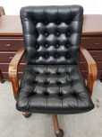Scaun de birou "Vivian"/stil chesterfield!
