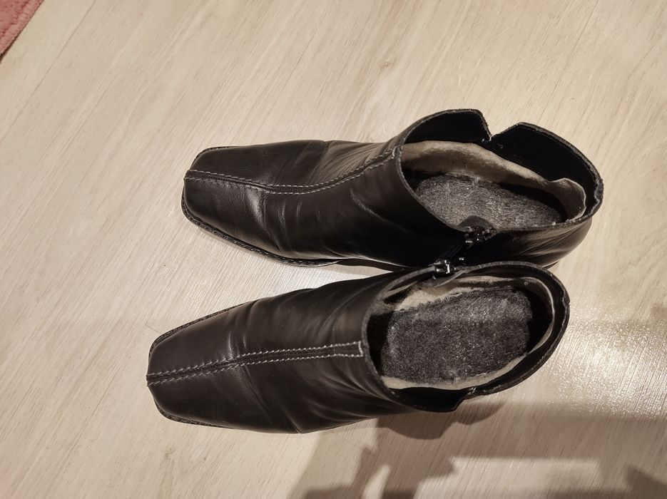 Ghete/ Cizme Rieker piele naturala nr 39