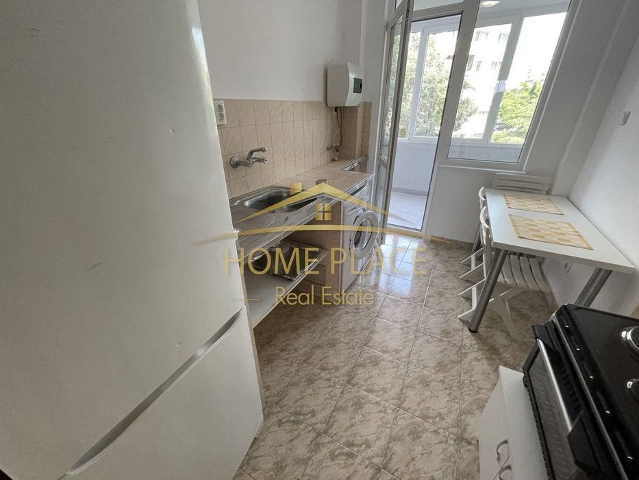 Дава се под наем Тристаен апартамент в Варна, Електрон - 100 кв.м за 459 € - Снимка #3