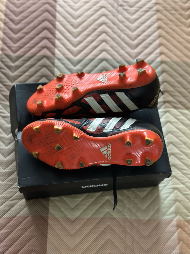 Butonki adidas…..