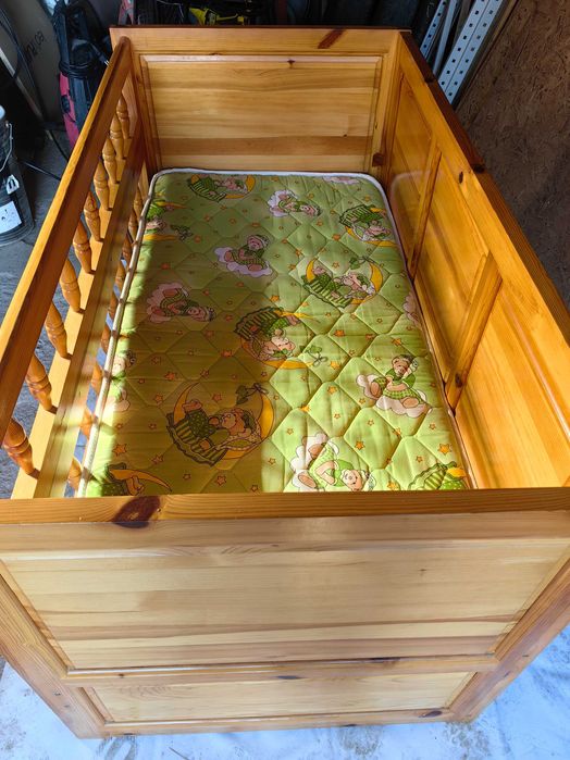 Бебешко легло/ кошара