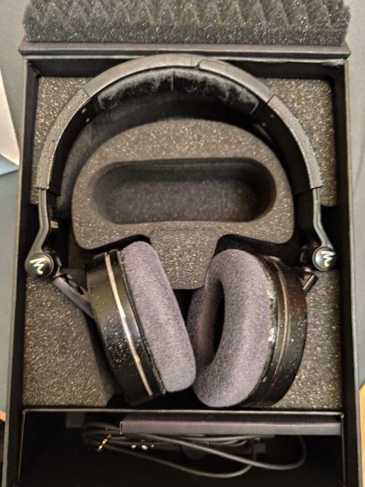 Casti Focal Spirit Pro