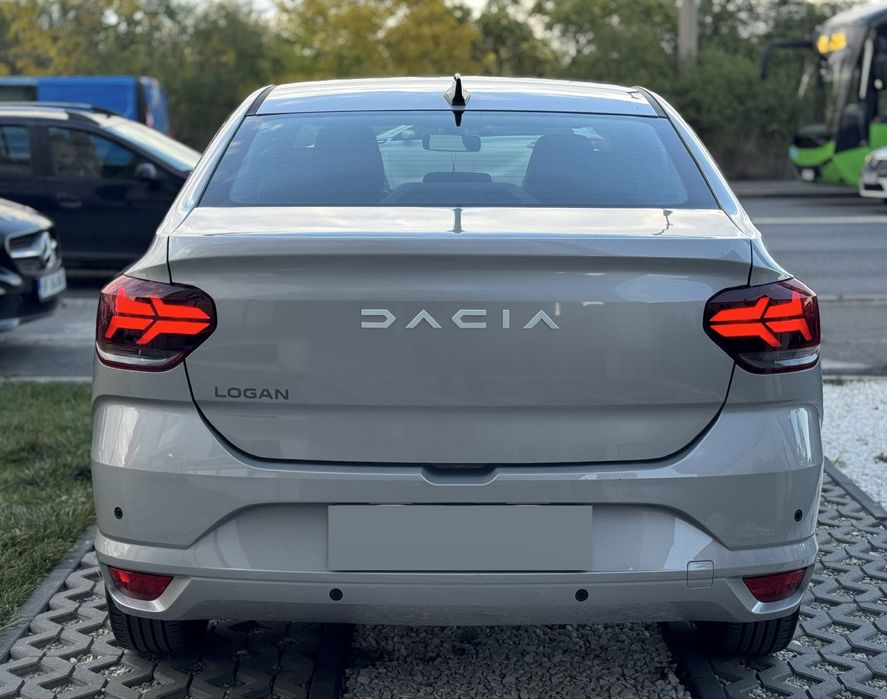 Dacia Logan 2023 - ECO-G 100 MT6 - GPL Fabrică - Scaune incălzite.