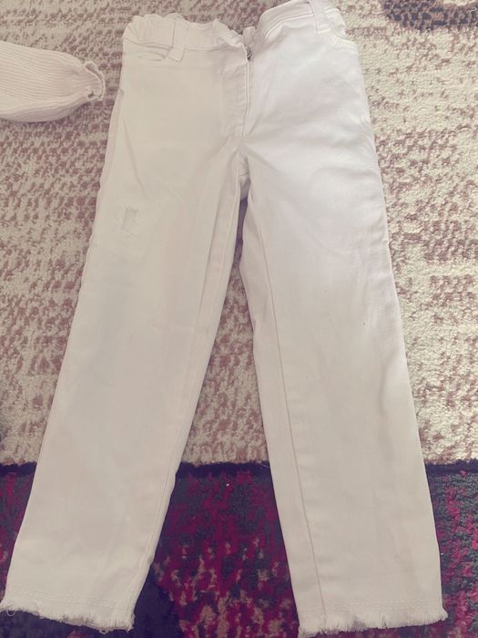 Одежды и обувь для девочек  хорошего качества все за 2000 тг