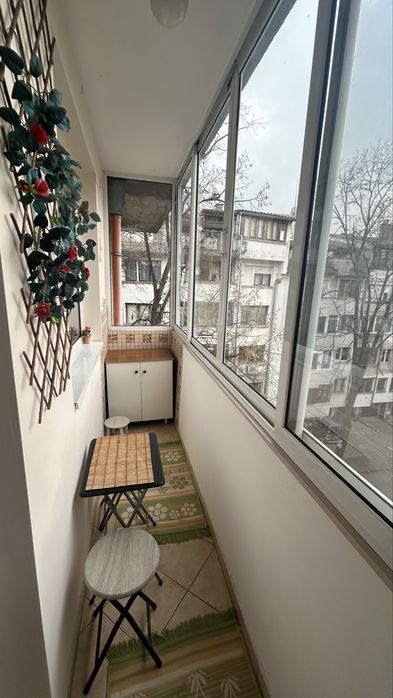 Продава се Четиристаен апартамент в Бургас, Център - 94 кв.м за 1438 €/кв.м - Снимка #11