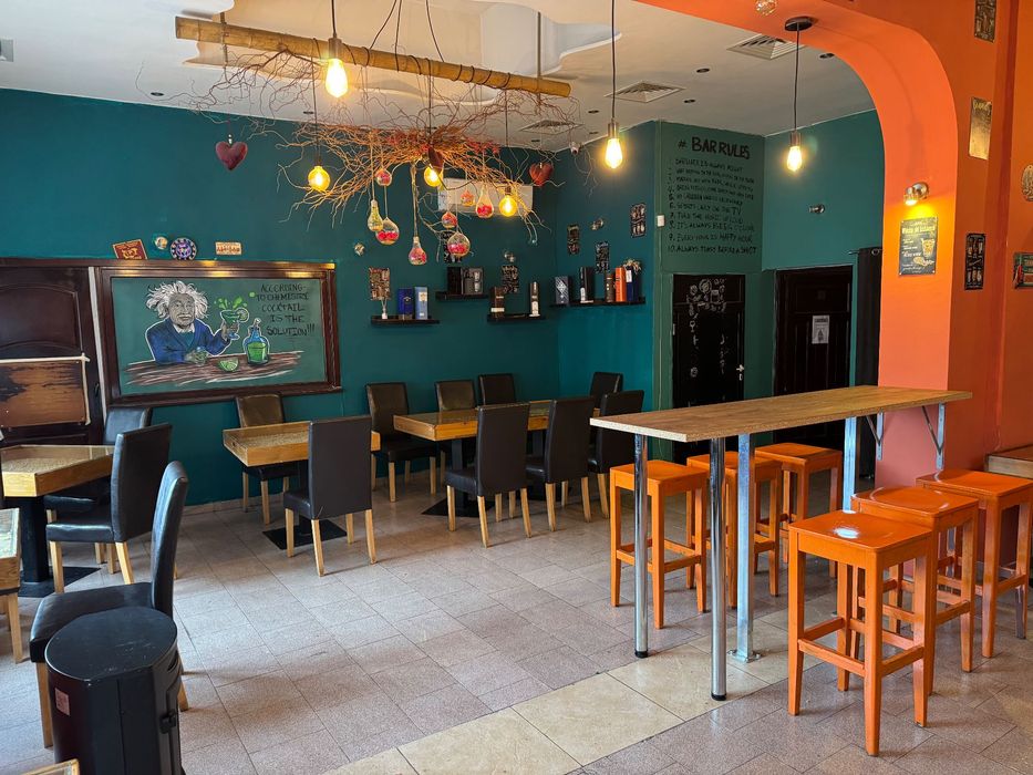 Отдавам парти зала под наем на ден