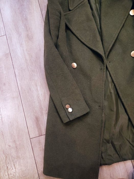 Елегантно палто Stradivarius