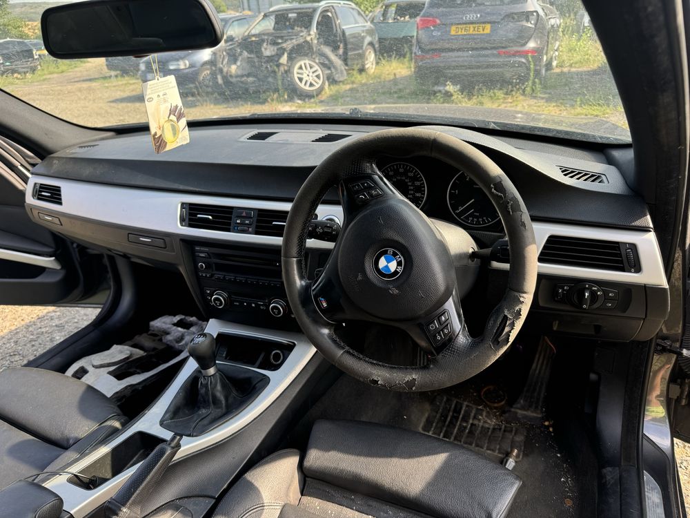 Продаваме на части бмв е90 320д 163кс bmw e90 320d