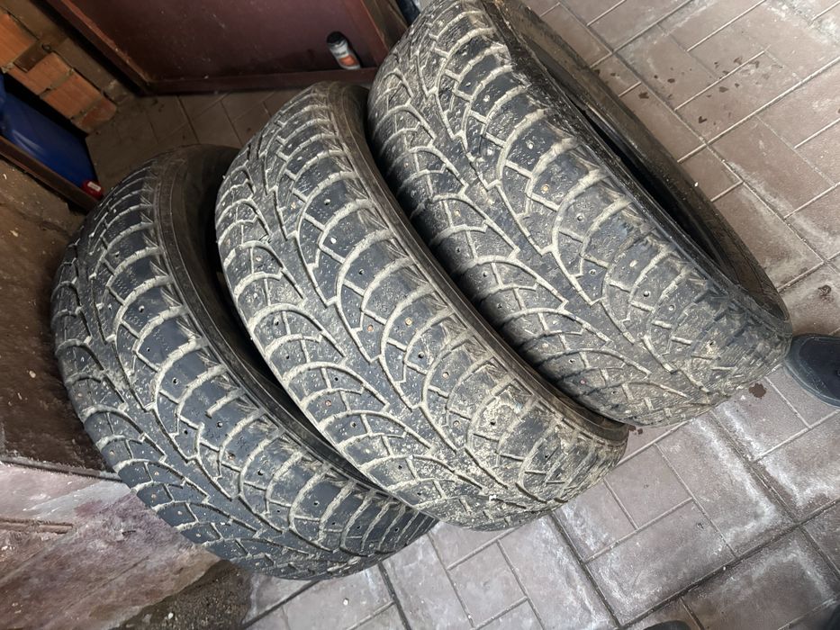 Продам резигу на 16